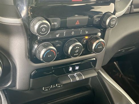Used 2023 RAM 1500 Big Horn image 16