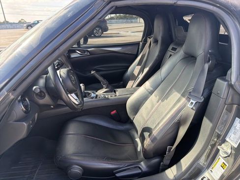 Used 2018 MAZDA MX-5 Miata Club w/ Brembo/BBS Package image 10