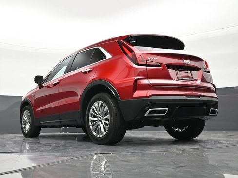 Certified 2024 Cadillac XT4 Premium Luxury w/ Technology Package FWD image 22