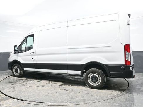 Used 2024 Ford Transit 250 148 Medium Roof image 4