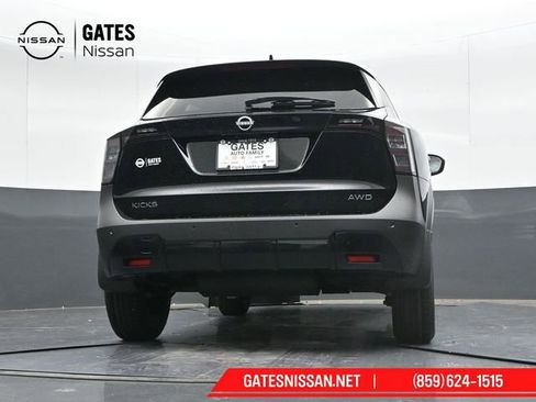 Certified 2025 Nissan Kicks SV w/ Illumination Package AWD/4WD image 37