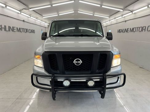 Used 2019 Nissan NV 3500 S RWD image 2