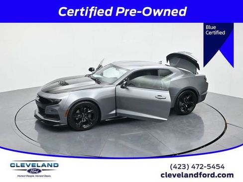 Used 2020 Chevrolet Camaro SS image 41
