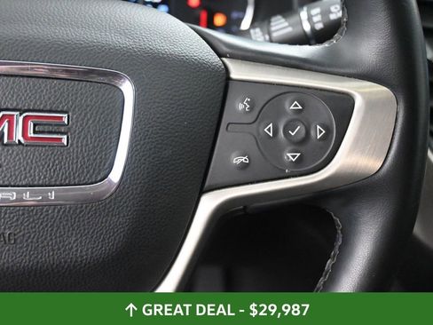 Used 2023 GMC Acadia Denali image 42