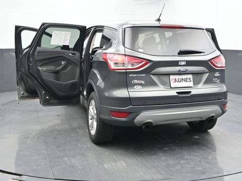 Used 2016 Ford Escape SE image 35