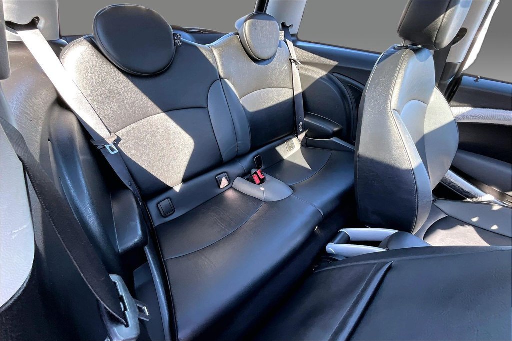 Used 2010 MINI Cooper S FWD image 16
