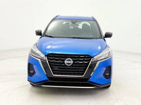 Used 2024 Nissan Kicks SR image 7