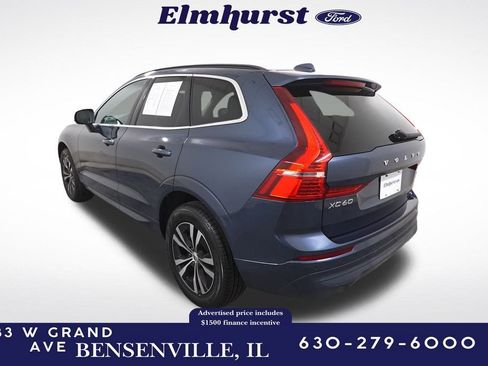 Used 2023 Volvo XC60 B5 Core image 3