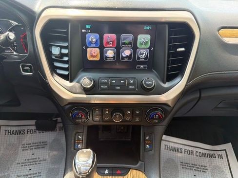 Used 2017 GMC Acadia Denali AWD/4WD image 24