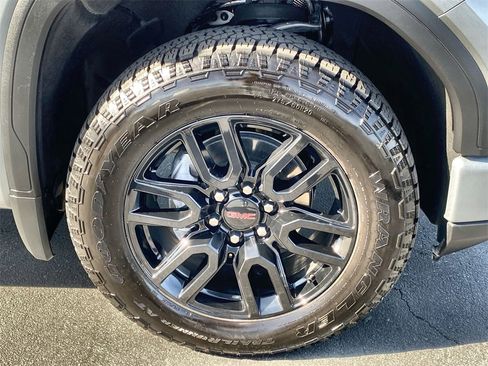 Certified 2025 GMC Sierra 1500 Elevation w/ Preferred Package image 32