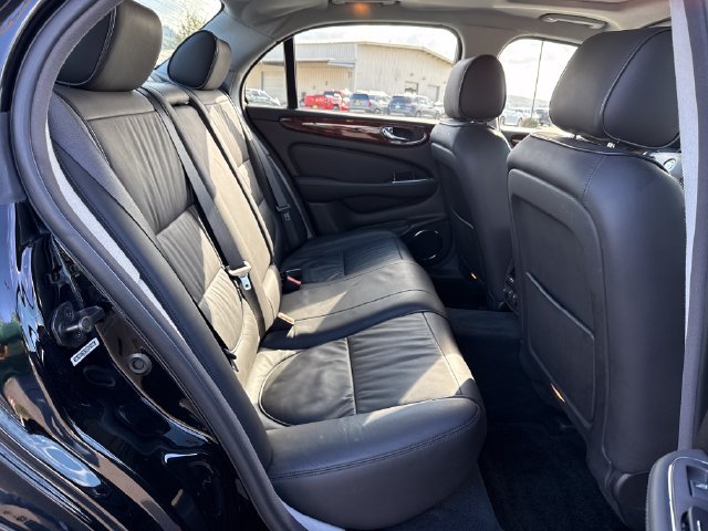 Used 2009 Jaguar XJ8 RWD image 12