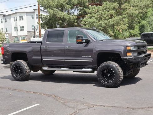 Used 2015 Chevrolet Silverado 2500 LTZ w/ Duramax Plus Package AWD/4WD image 2
