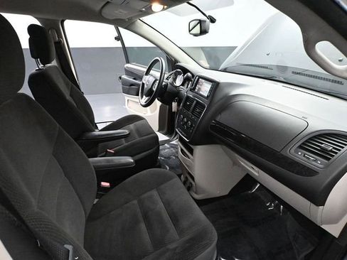 Used 2017 Dodge Grand Caravan SE w/ Power Window Group image 45