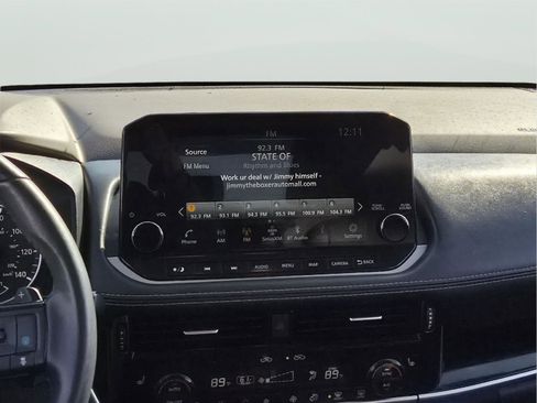 Used 2023 Nissan Rogue SL w/ SL Premium Package image 21