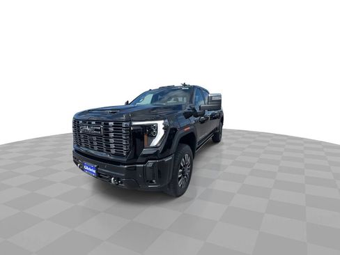 New 2026 GMC Sierra 2500 Denali Ultimate AWD/4WD image 3
