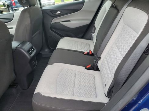 Used 2023 Chevrolet Equinox LS FWD image 12