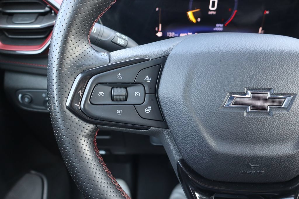 Used 2024 Chevrolet TrailBlazer RS w/ Driver Confidence Package AWD/4WD image 7
