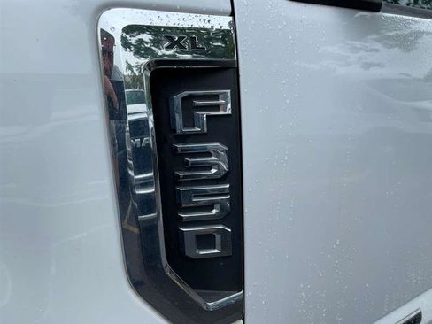 Used 2017 Ford F350 XL w/ Power Equipment Group AWD/4WD image 39