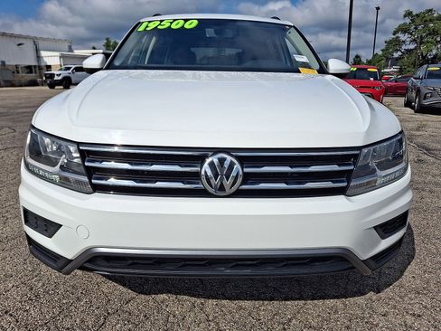 Used 2019 Volkswagen Tiguan SE w/ Panoramic Sunroof Package AWD/4WD image 29