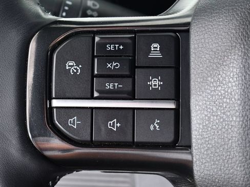 Used 2026 Ford F350 Platinum AWD/4WD image 33