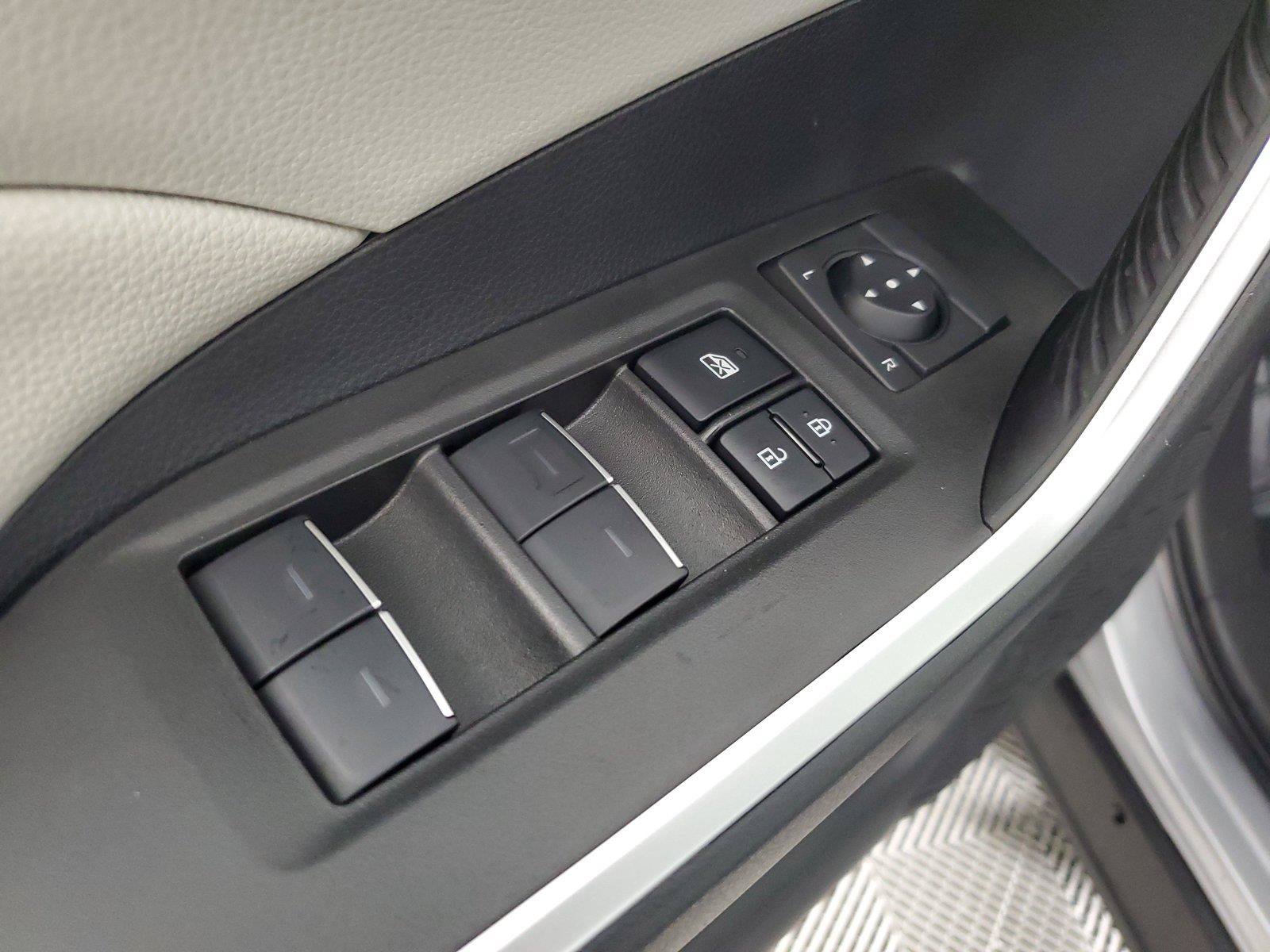 Used 2025 Toyota RAV4 XLE Premium FWD image 20