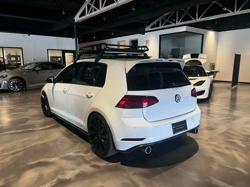 Used 2019 Volkswagen Golf 4-Door FWD image 3