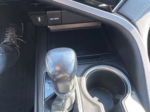 Used 2021 Toyota Camry SE FWD image 26