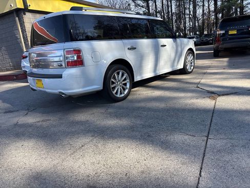 Used 2019 Ford Flex Limited w/ Equipment Group 301A image 6