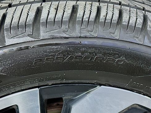 Used 2021 Volkswagen Atlas SEL Premium image 34