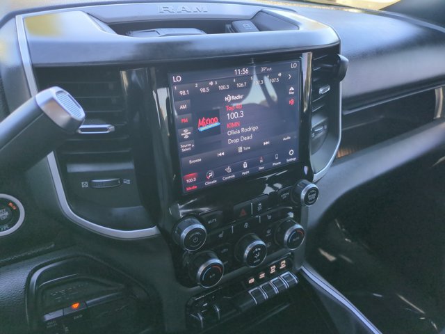 Used 2020 RAM 2500 Big Horn w/ Night Edition AWD/4WD image 14
