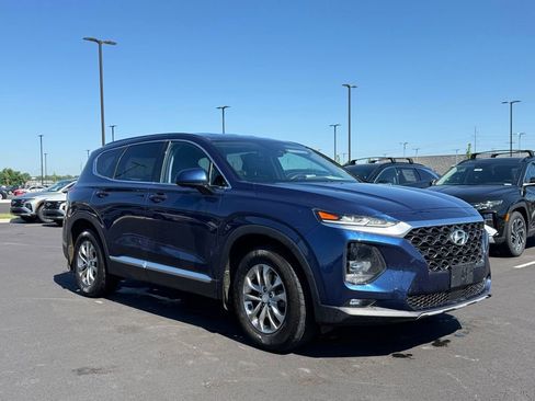 Used 2020 Hyundai Santa Fe SEL FWD image 3