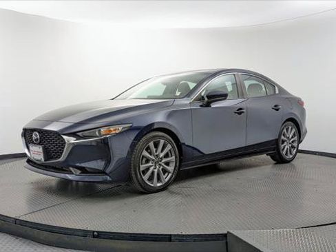 Used 2022 MAZDA MAZDA3 s AWD/4WD image 2