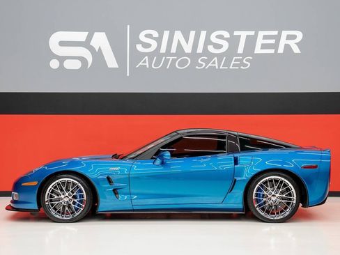 Used 2010 Chevrolet Corvette ZR1 w/ Preferred Equipment Group RWD image 14