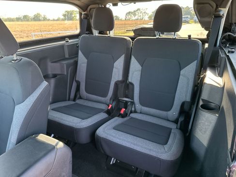 Used 2023 Ford Bronco Big Bend image 21