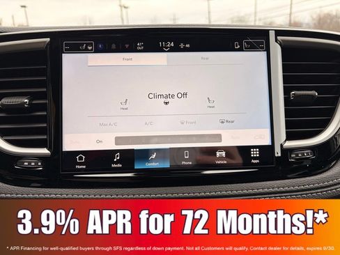New 2026 Chrysler Pacifica Select FWD image 25
