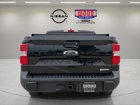 Used 2024 Ford Maverick Lariat w/ FX4 Off-Road Package AWD/4WD image 3