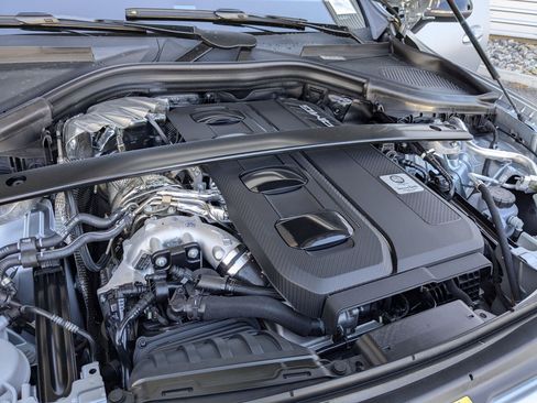 New 2025 Mercedes-Benz GLC 43 AMG 4MATIC Coupe image 18