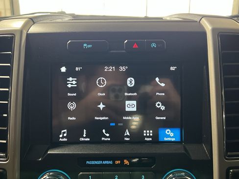 Used 2018 Ford F150 Lariat image 26