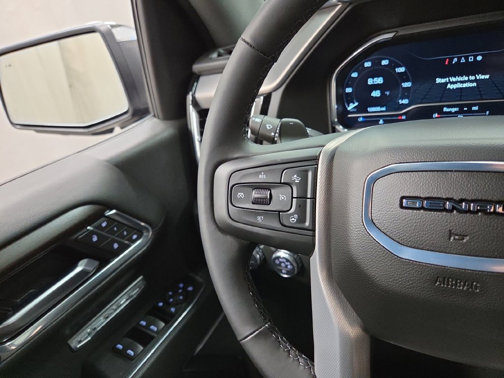 Used 2025 GMC Sierra 1500 Denali w/ Denali Reserve Package AWD/4WD image 18