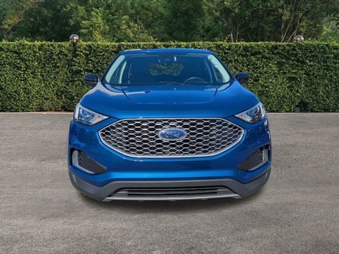 Used 2023 Ford Edge SEL image 3