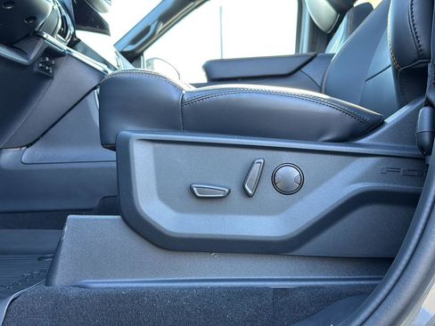 New 2026 Ford Expedition Tremor image 30