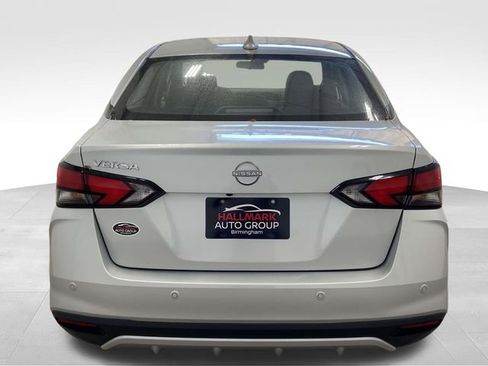 New 2025 Nissan Versa SV w/ Trunk Package image 4