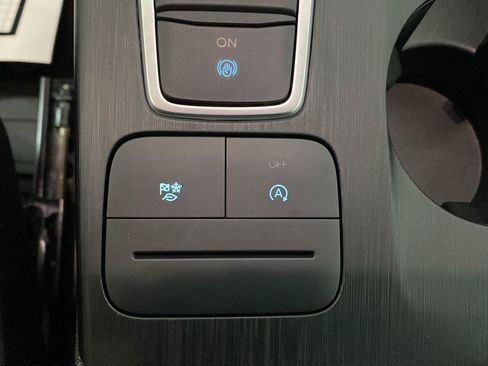Used 2023 Ford Escape Active AWD/4WD image 9