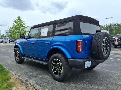 Used 2024 Ford Bronco Outer Banks AWD/4WD image 7
