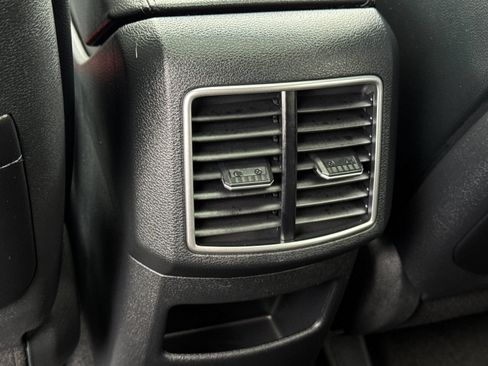 Used 2026 Kia Sportage EX w/ EX Panorama Roof Package FWD image 13