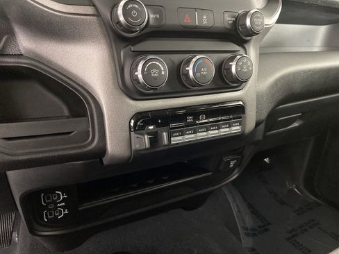 Used 2020 RAM 3500 Tradesman image 28