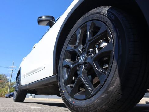 Used 2025 Honda HR-V Sport image 10