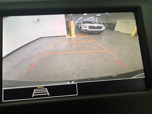 Used 2022 Chevrolet Equinox LT image 20