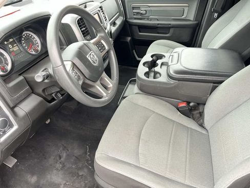 Used 2023 RAM 1500 Classic SLT AWD/4WD image 25