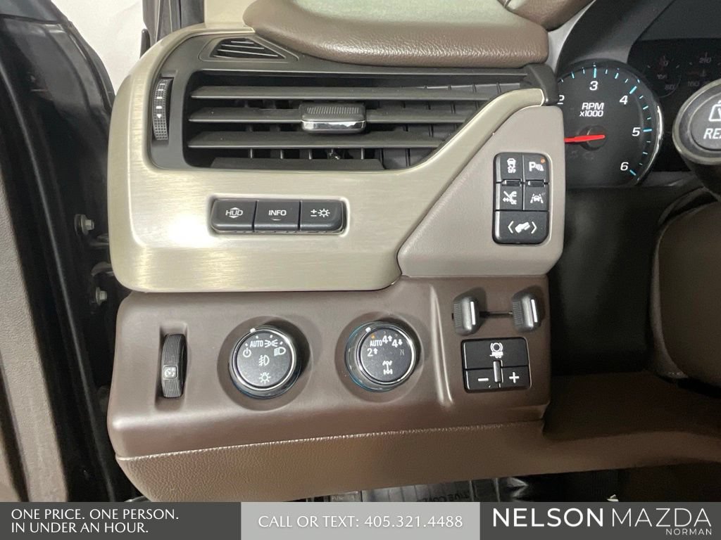 Used 2018 GMC Yukon Denali w/ Denali Ultimate Package AWD/4WD image 41